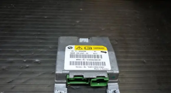 BMW 5 E60 E61 Airbag control unit/module 6940298