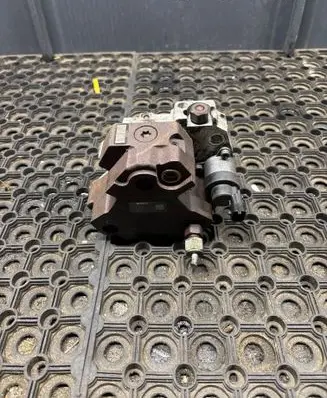 Chrysler Grand Voyager V Fuel injection high pressure pump 0445010152 35022104H