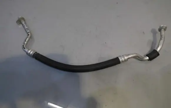 Renault Latitude (L70) Air conditioning (A/C) pipe/hose
