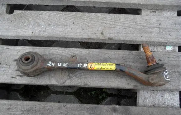 BMW X3 E83 Front control arm 3415030