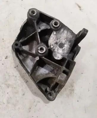 BMW X3 E83 Engine mounting bracket 64557787319