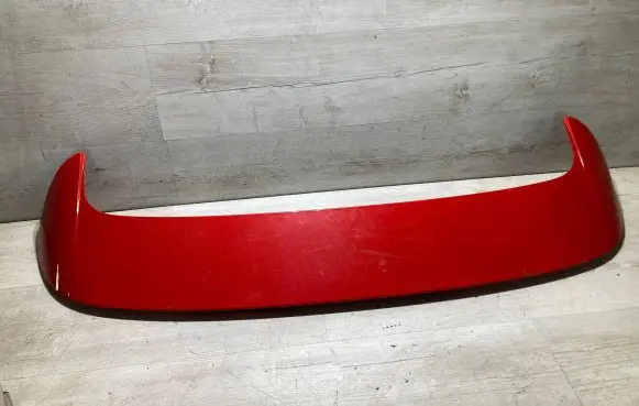 Tailgate/trunk spoiler