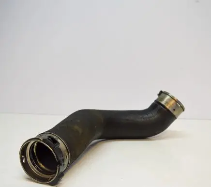 BMW 5 F10 F11 Intercooler hose/pipe 7810615
