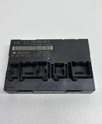 Volkswagen Golf V Comfort/convenience module 1K0959433C 05450800 S0201H01