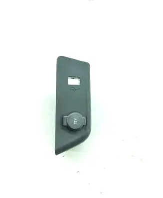 Opel Corsa F 12 V Socket (front) 9830788880