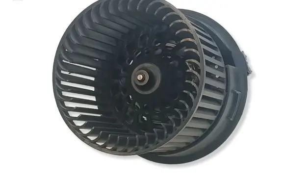Peugeot 2008 I Heater fan/blower T1013140A