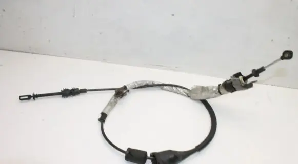Chrysler 300C Gear shift cable linkage