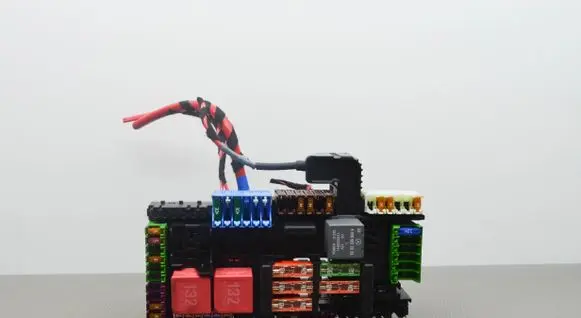 Mercedes-Benz C W205 Fuse box set A2059068501