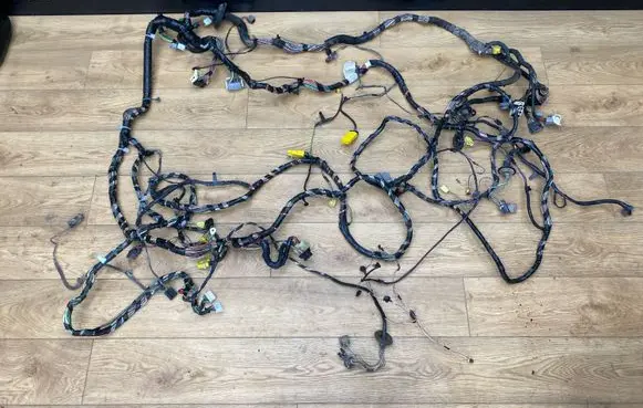 Dodge Caliber Wiring harness P05084281AB