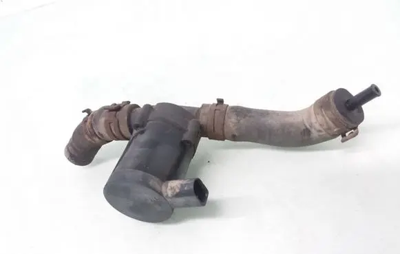 Volkswagen PASSAT B5 Electric auxiliary coolant/water pump 078121601 70207400