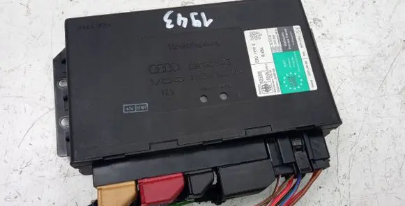 Audi A6 S6 C5 4B Comfort/convenience module 