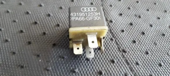 Audi A4 S4 B5 8D Other relay 431951253H