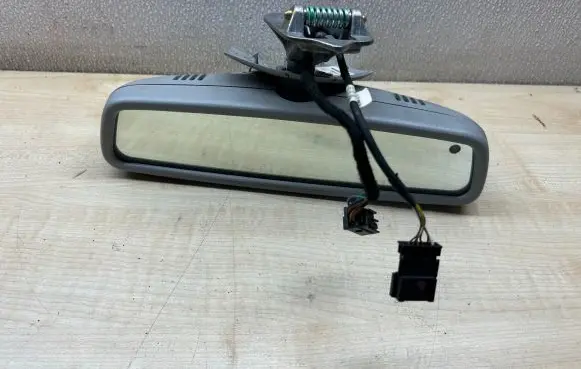 Mercedes-Benz E W211 Rear view mirror (interior) 2118110107