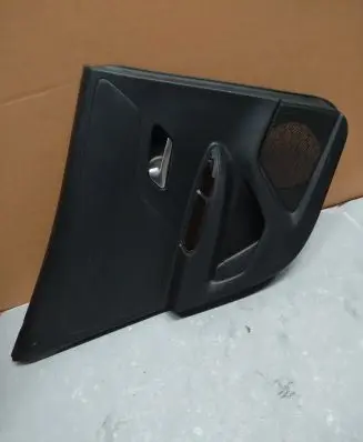 Opel Mokka B Rear door card panel trim 98351461ZD