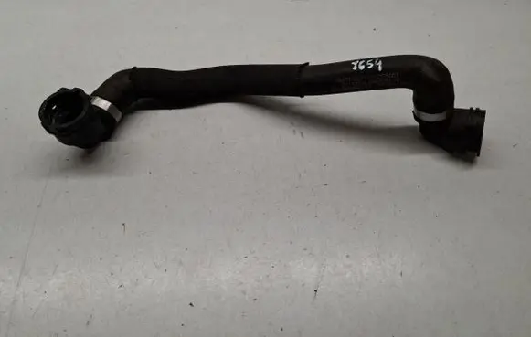 Mercedes-Benz GLC X253 C253 Engine coolant pipe/hose 2135017400 A2135017400
