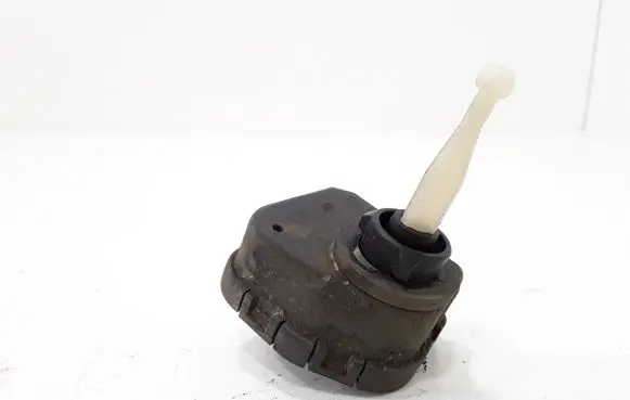 Audi A4 S4 B5 8D Headlight level adjustment motor 4D0941295