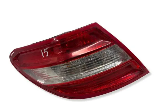 Mercedes-Benz C W204 Rear/tail lights 2048200164