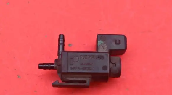 Toyota Avensis T220 Vacuum valve 7.02318.00