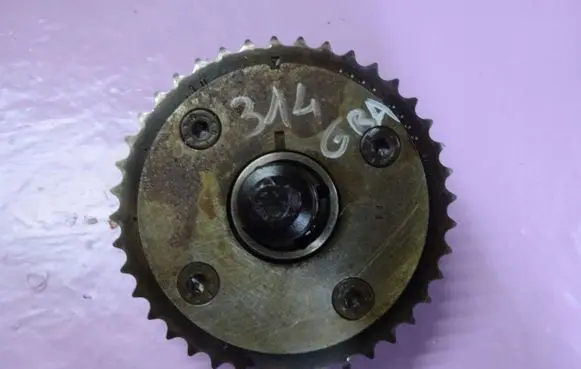 Peugeot 207 CC Camshaft pulley/ VANOS V753608580