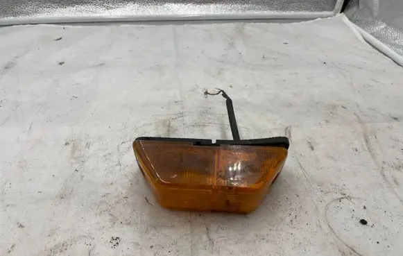 Mercedes-Benz Sprinter W901 W902 W903 W904 Front fender indicator light 0152621
