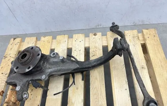 Audi A5 8T 8F Front wheel hub spindle knuckle 8K0407258AB