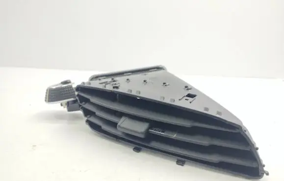 Ford C-MAX II Dash center air vent grill AM51R014L20CGW 3755936