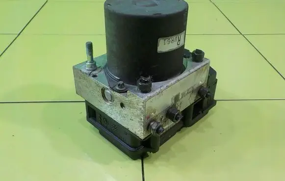 Ford Ranger ABS Pump 0265231027