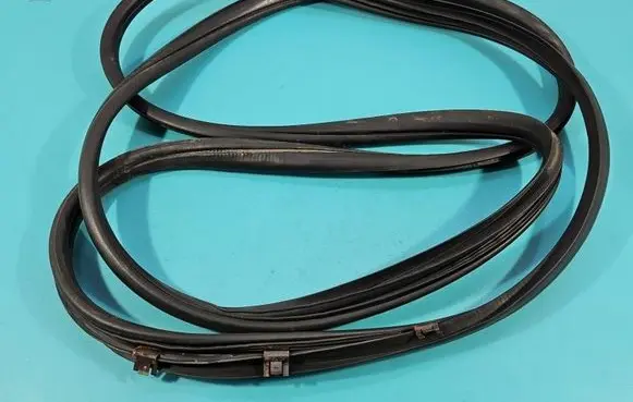 Hyundai H-1, Starex, Satellite Front door rubber seal IMPRK1566304