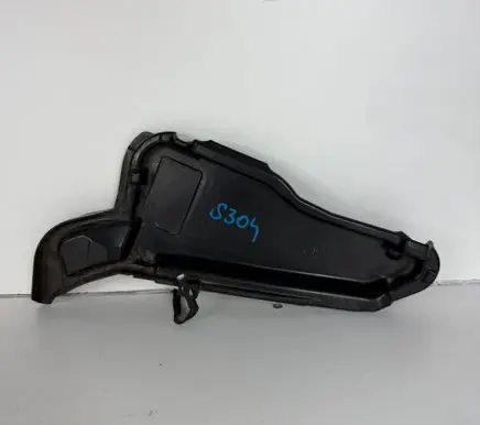 BMW 2 F22 F23 Wiper trim FJP19074910 19074910