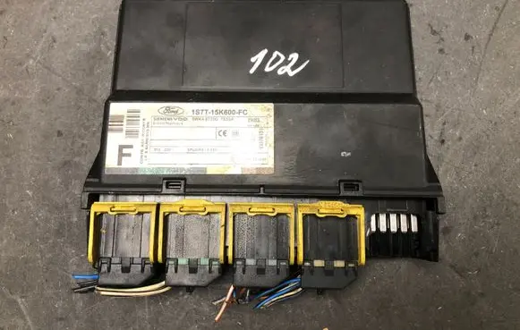 Ford Focus Comfort/convenience module 1S7T15K600FC