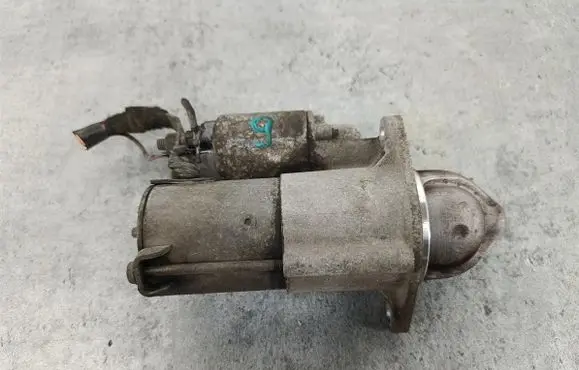 Opel Meriva A Starter motor 