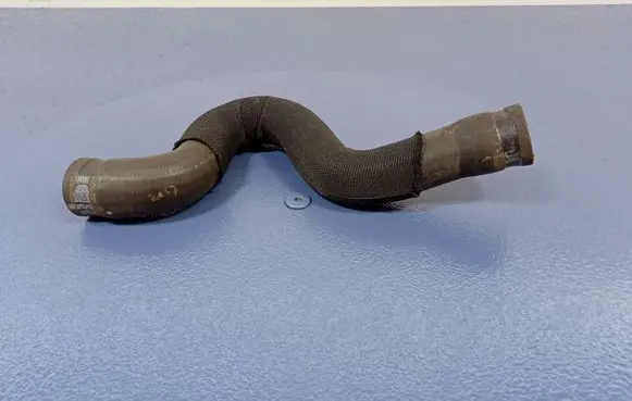 Peugeot 3008 I Engine coolant pipe/hose