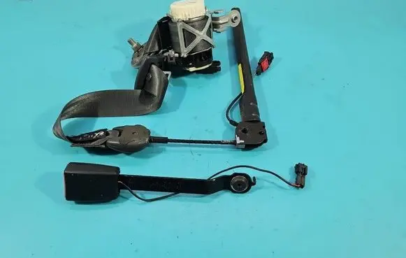 Renault Clio III Front seatbelt 8200794023 IMPRK1528336