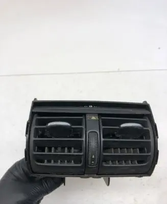 Mercedes-Benz C W203 Rear air vent grill A2038303854