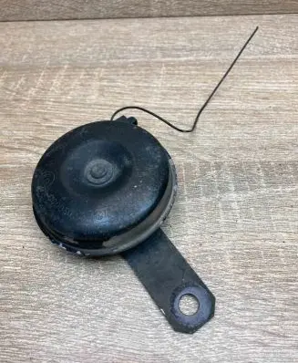 Toyota Prius (XW20) Horn signal 8651023130