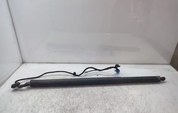 Mercedes-Benz CLA C117 X117 W117 Tailgate/trunk strut/damper