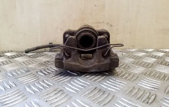 Volvo XC90 Rear brake caliper 30639525
