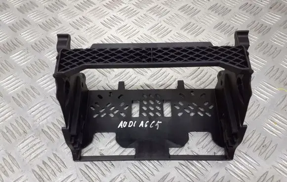Audi A6 S6 C5 4B Radio/GPS head unit trim 4B0858075C