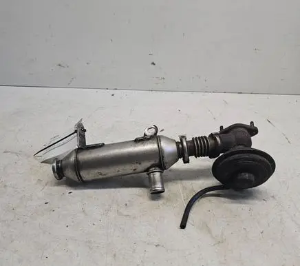 Peugeot 607 EGR valve cooler 9631424880