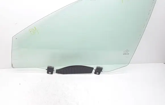 Mercedes-Benz S W221 Front door window glass four-door