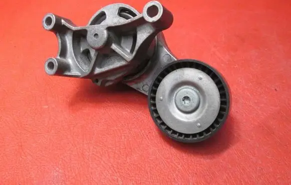 Audi A3 S3 8P Alternator belt tensioner 06F903315