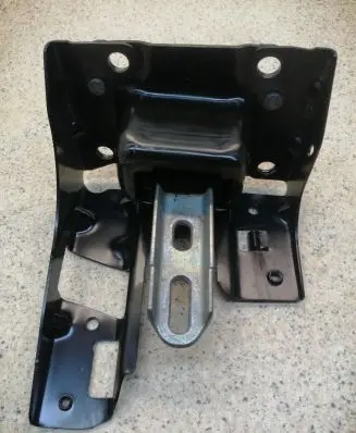 Citroen C3 Aircross Engine mount bracket 9801521580