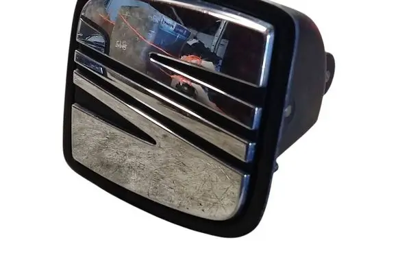 Seat Leon (1M) Tailgate trunk handle 1M6827565J