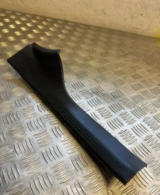 Mercedes-Benz E W213 Rear sill trim cover A2136808602