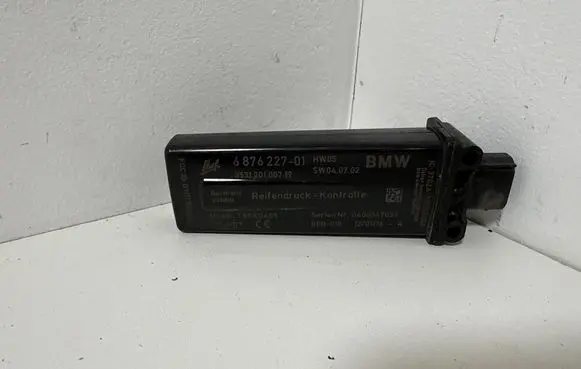 BMW 5 GT F07 Tire pressure control unit 6876227 0400347033 053120100719