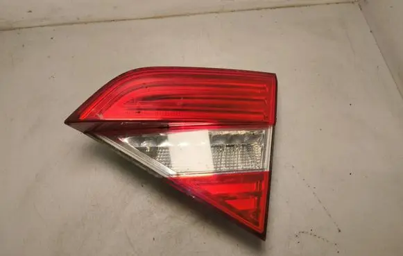 Skoda Superb B6 (3T) Tailgate rear/tail lights F0348850000 SK0DA461F 3T5945094B