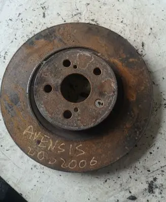 Toyota Avensis T250 Front brake disc