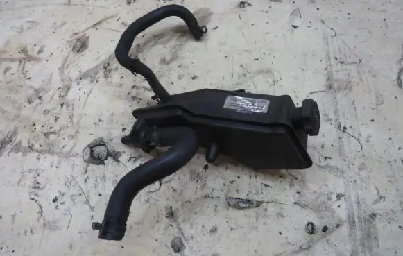 Jeep Grand Cherokee (WK) Power steering fluid tank/reservoir 52124056AA