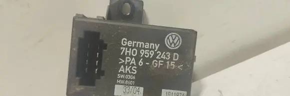Volkswagen Multivan T5 Other relay 7H0959243D SW0306 HW8601