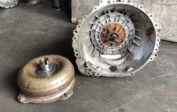 Land Rover Discovery 3 - LR3 Automatic gearbox TGD500570